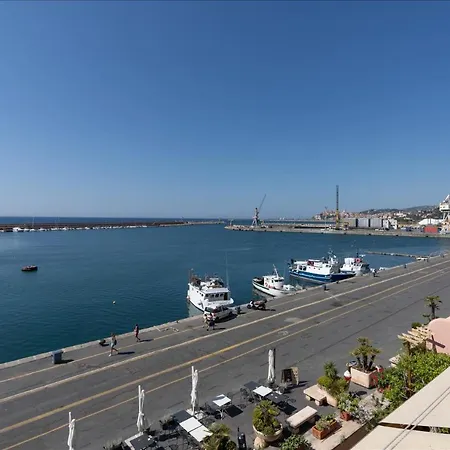Homes In Genoa - Vele D'amare Apartment *
