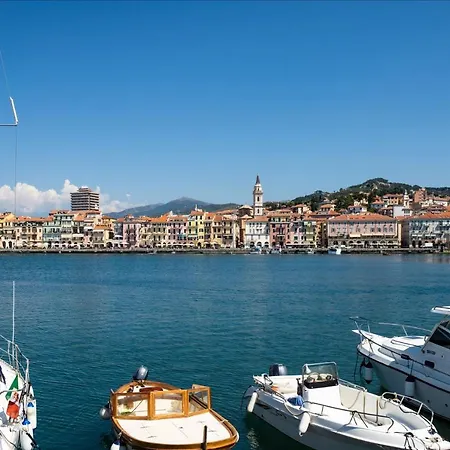 Homes In Genoa - Vele D'amare Imperia