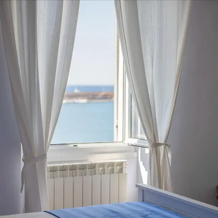 Apartment Homes In Genoa - Vele D'amare *